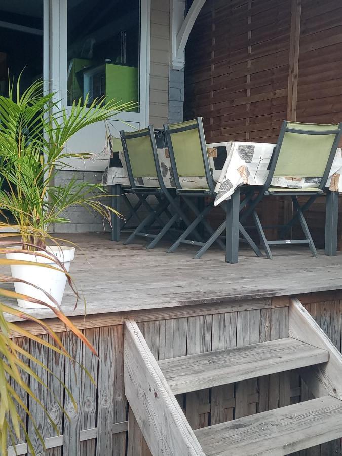 Une pause s'impose au Vauclin avec votre jacuzzi privatif pour 3 nuits minimum Le Vauclin Extérieur photo